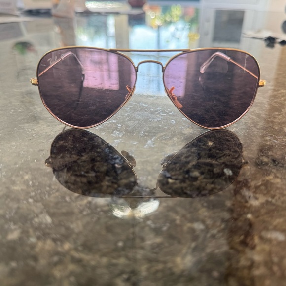 Ray-Ban Aviator Sunglasses with Pink Lenses - Picture 1 of 5